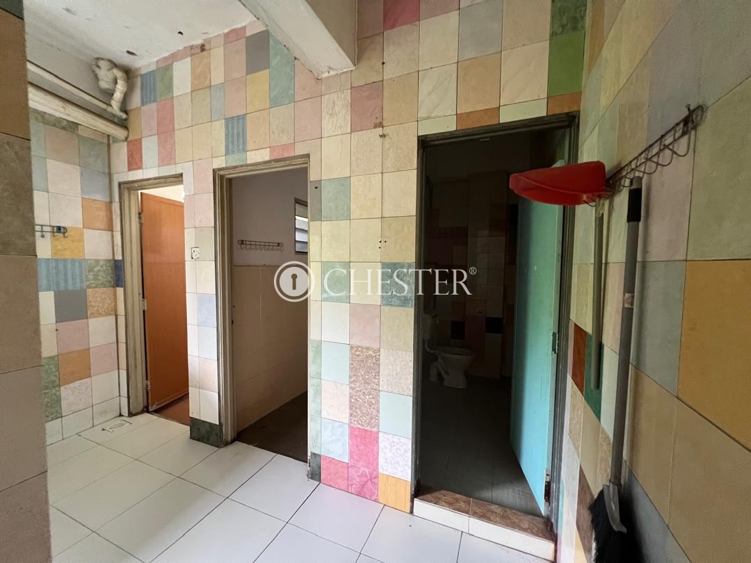 mentakab-3-storey-corner-1st-floor-shop-lot-for-rent-6